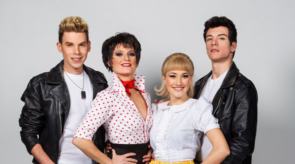 Grease musical 2015_gruppo_tag